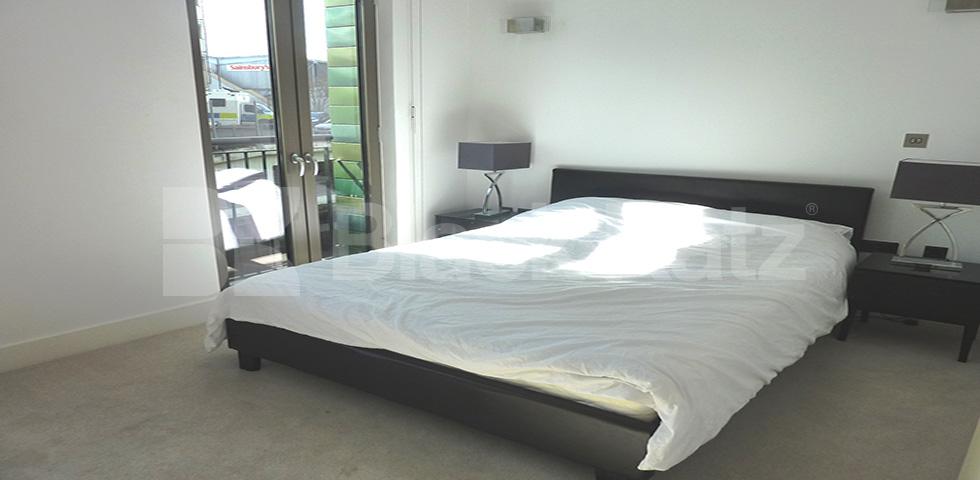 3 bed 2 bath in the heart of Camden. Regents Canalside, Camden Road  , Camden